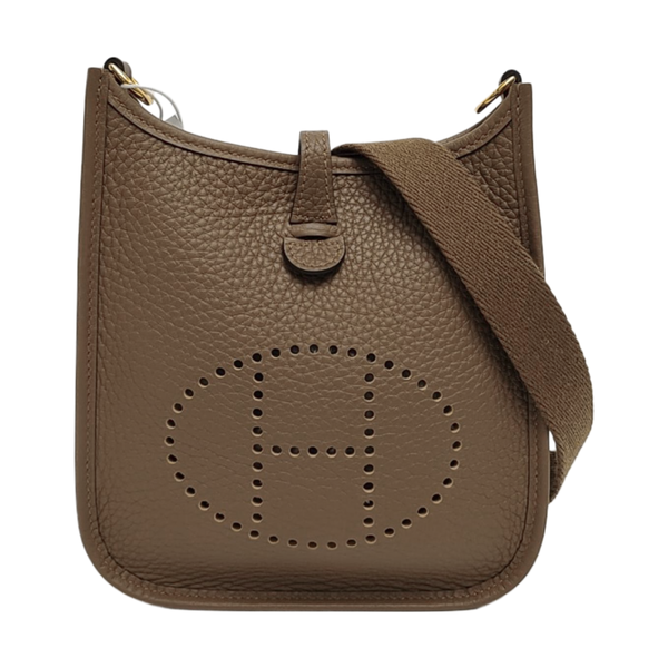Evelyne TPM Clemence Brown