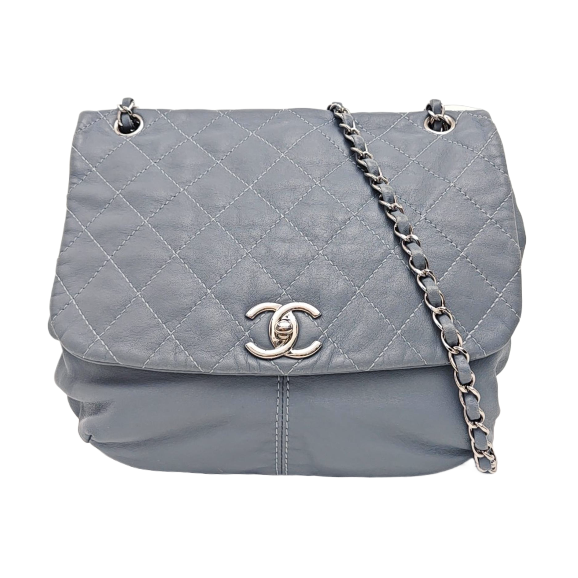 Quilted Lambskin Shoulder Bag Blue