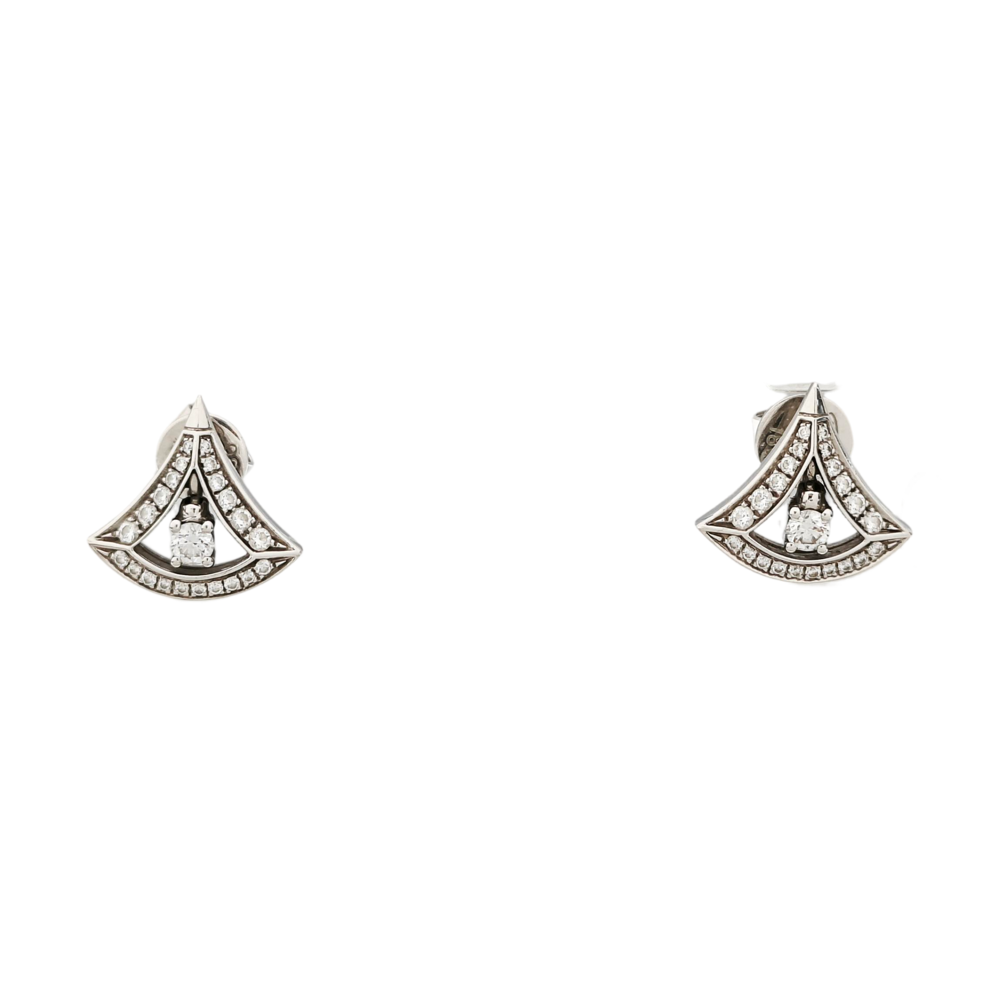 DIVAS' DREAM 18k White Gold Silver Stud Earrings