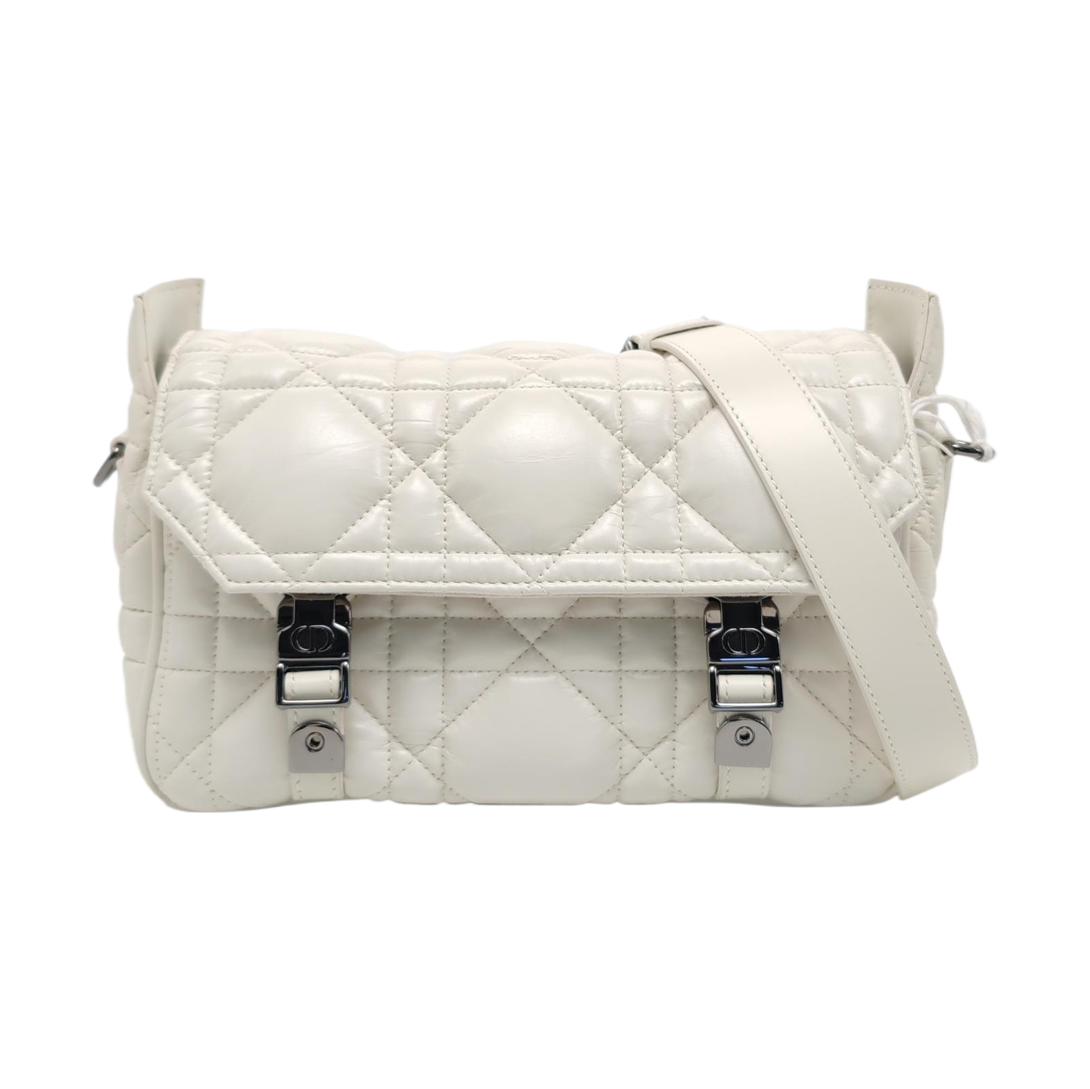 Authenticated pre-owned  Diorcamp Small Cannage Calfskin White - Shoulder Bag at Looply