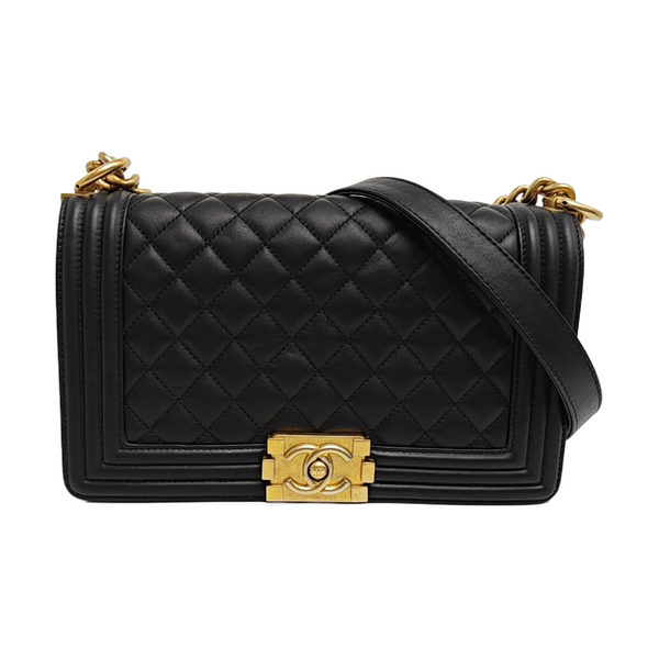 BOY CHANEL Medium Quilted Calfskin Black