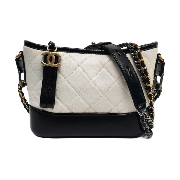 Authenticated pre-owned  GABRIELLE Small Chevron, Quilted Calfskin White - Shoulder Bag at Looply