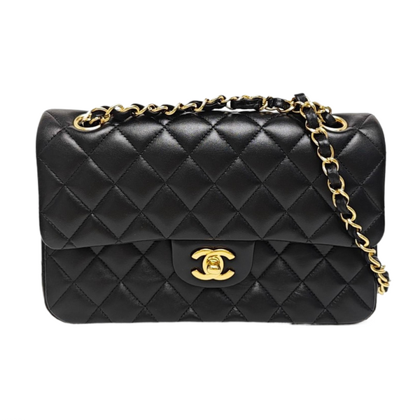 CLASSIC FLAP Small Quilted Lambskin Black