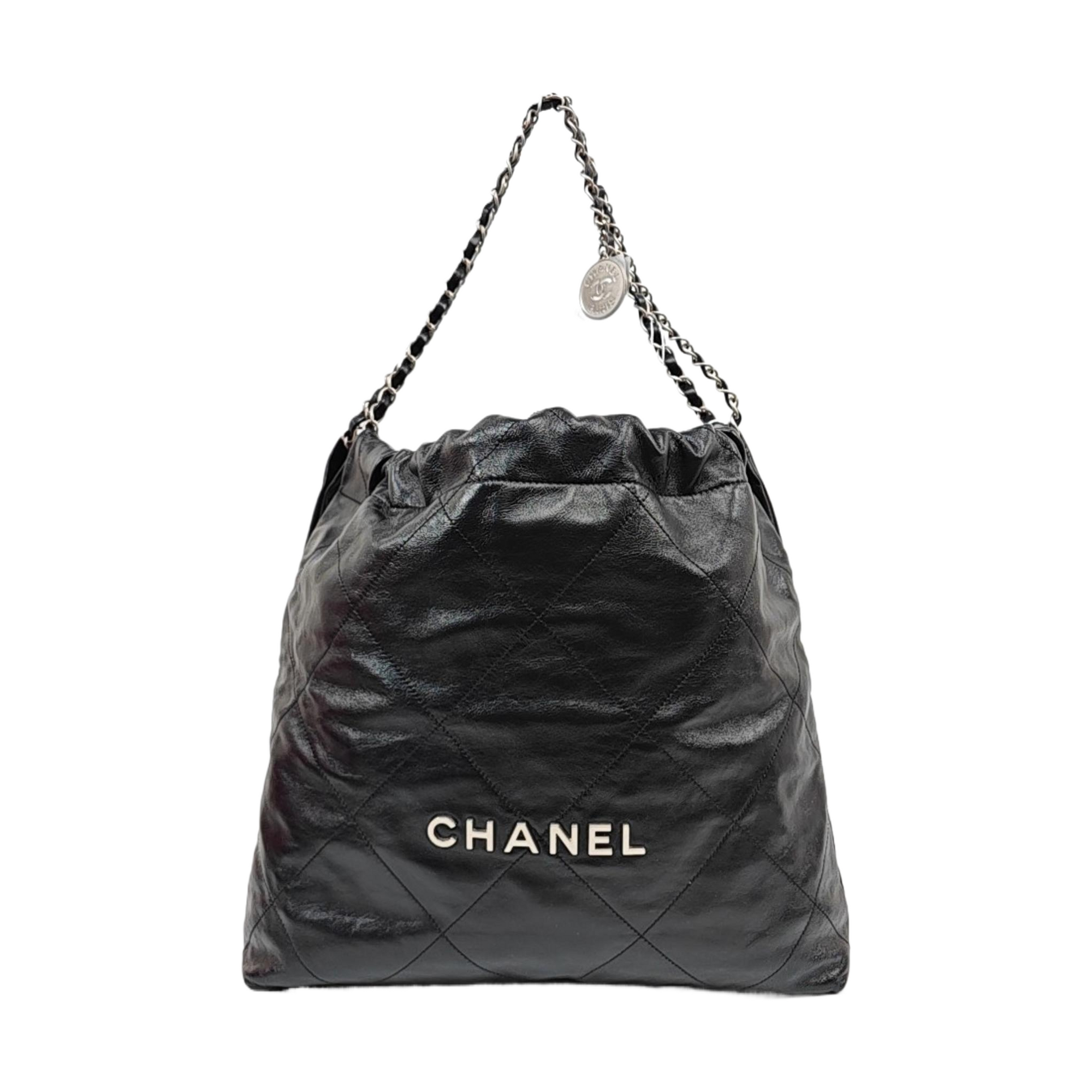 CHANEL 22 Medium Quilted Calfskin Black