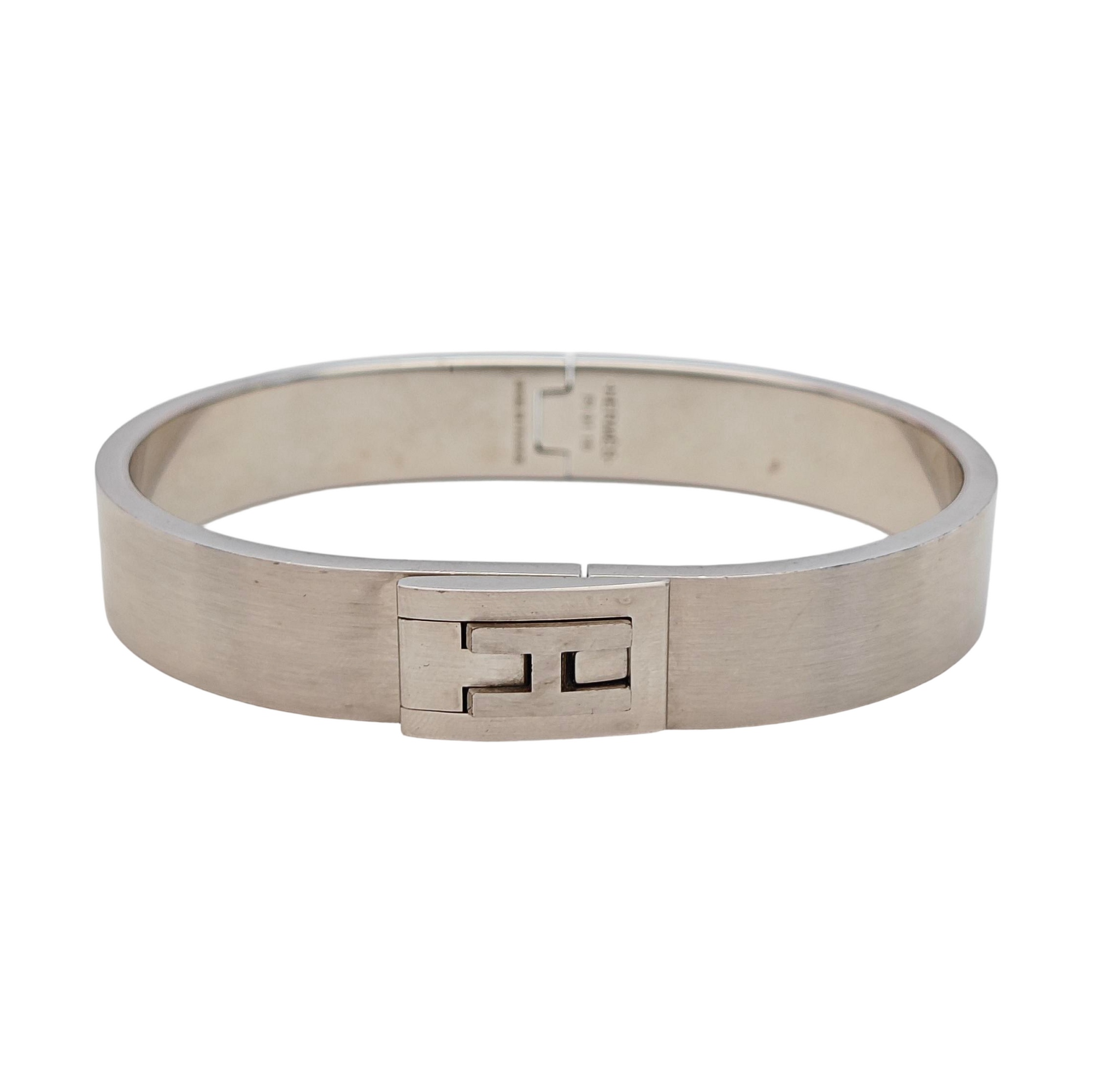 Jet Metal Silver Bangle
