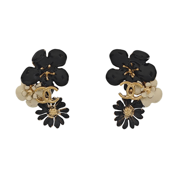 Metal Black Stud Earrings