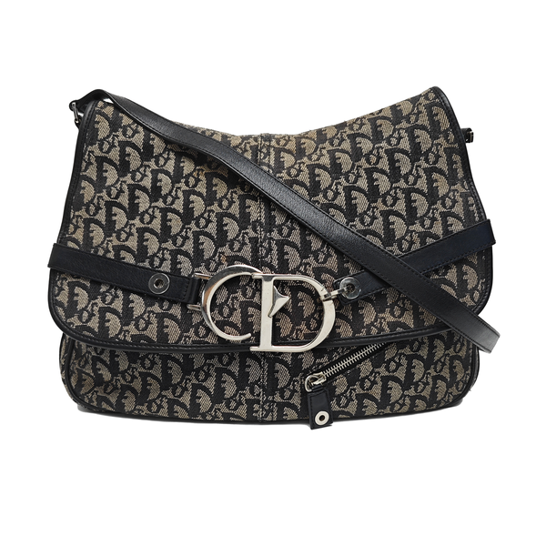 Oblique Canvas Shoulder Bag Black