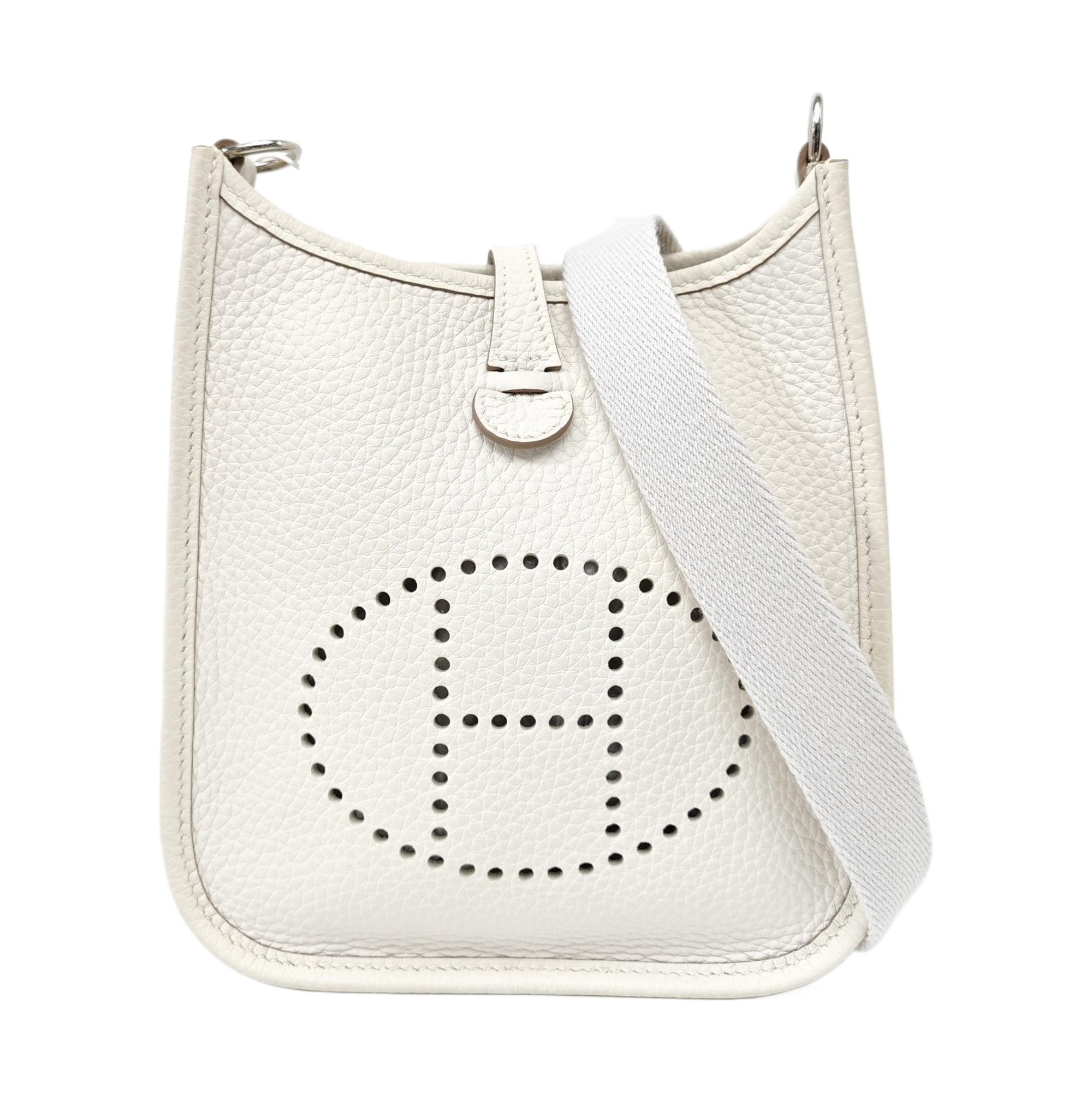 Evelyne 16 Clemence Gray