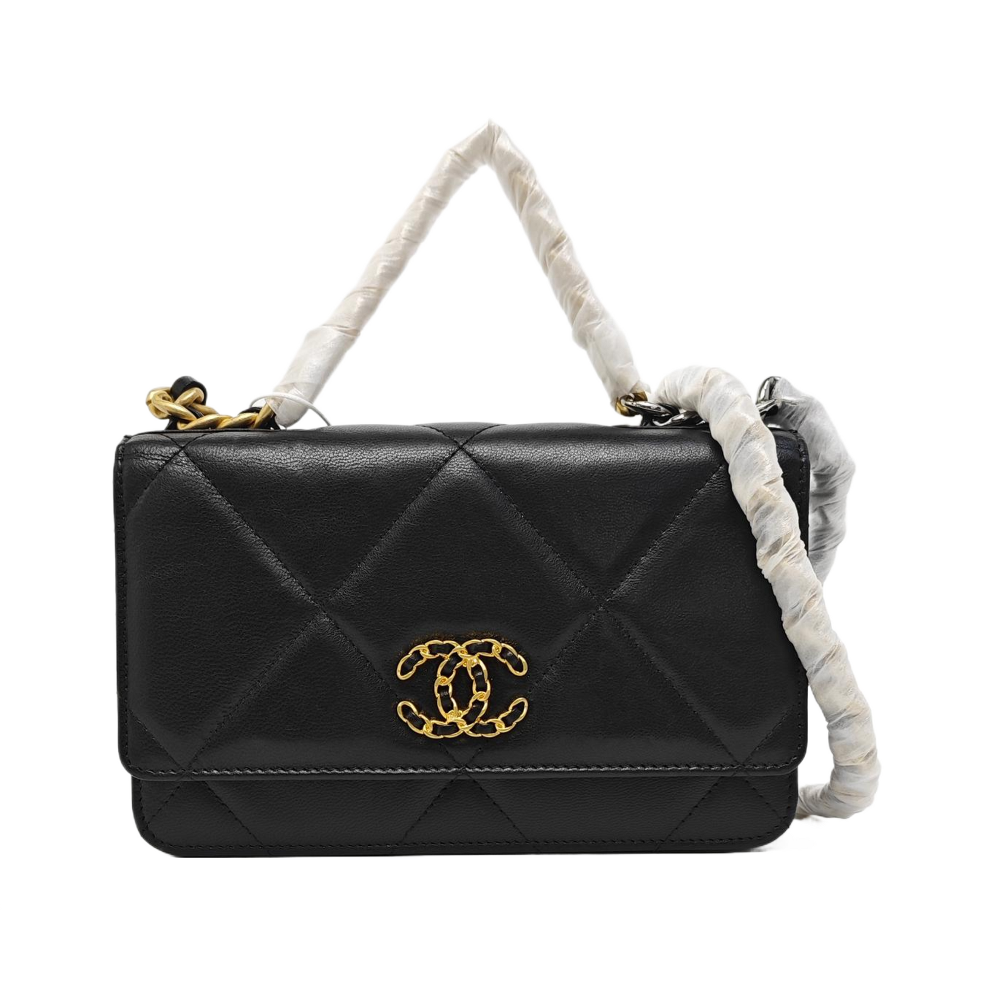 CHANEL 19 WOC Quilted Lambskin Black