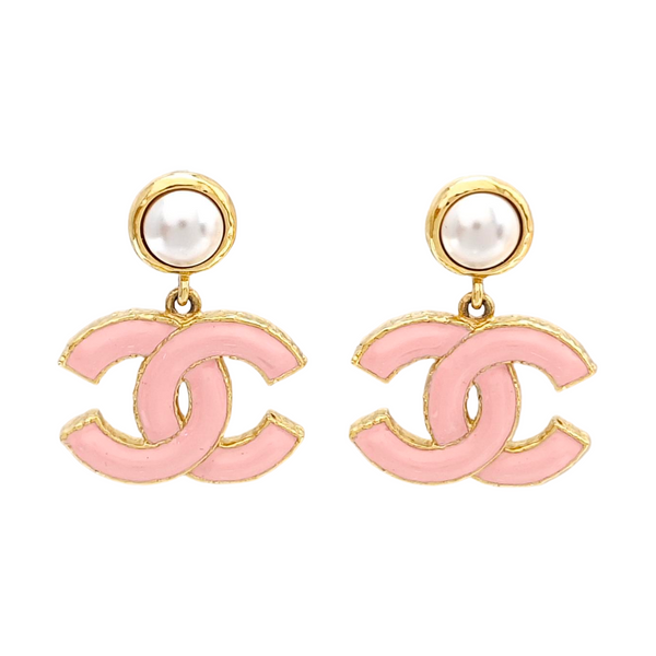 Pendientes con logo CC de metal rosa