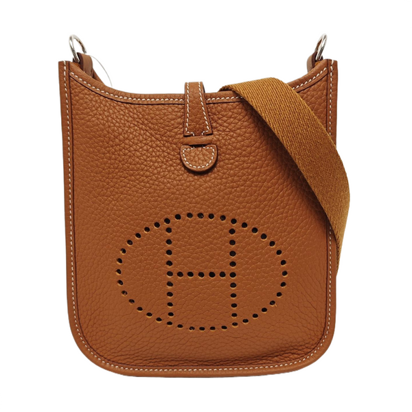 Evelyne TPM Clemence Brown