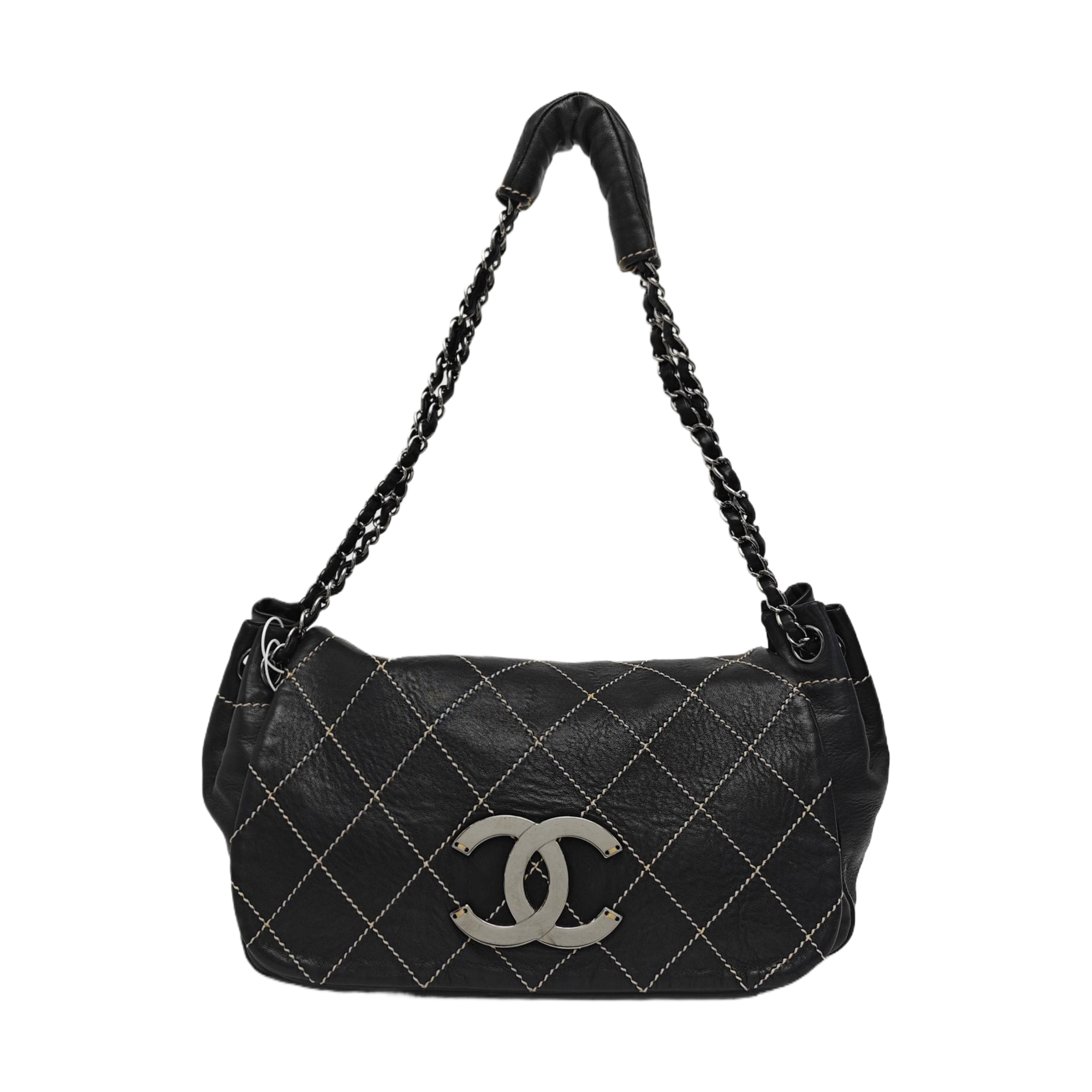 Quilted Lambskin Shoulder Bag Black