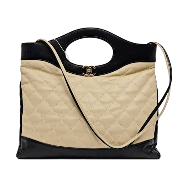CHANEL 31 Piel de becerro acolchada grande beige