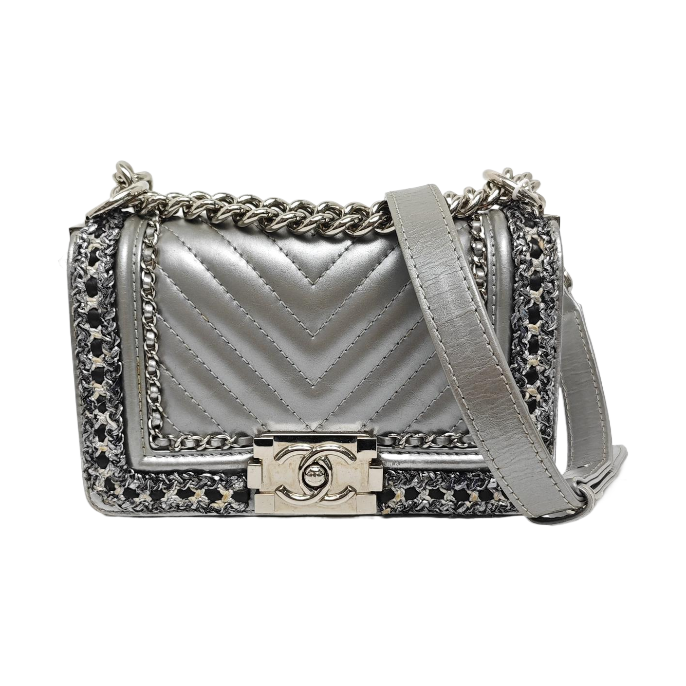 BOY CHANEL Small Chevron Calfskin Gray