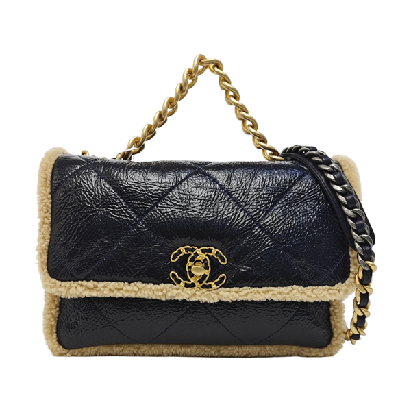 Quilted Lambskin Shoulder Bag Blue