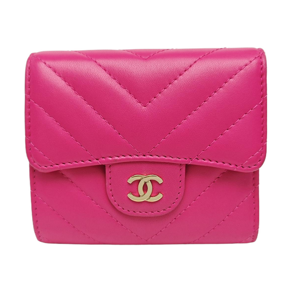 CLASSIC FLAP Chevron Lambskin Red Wallet