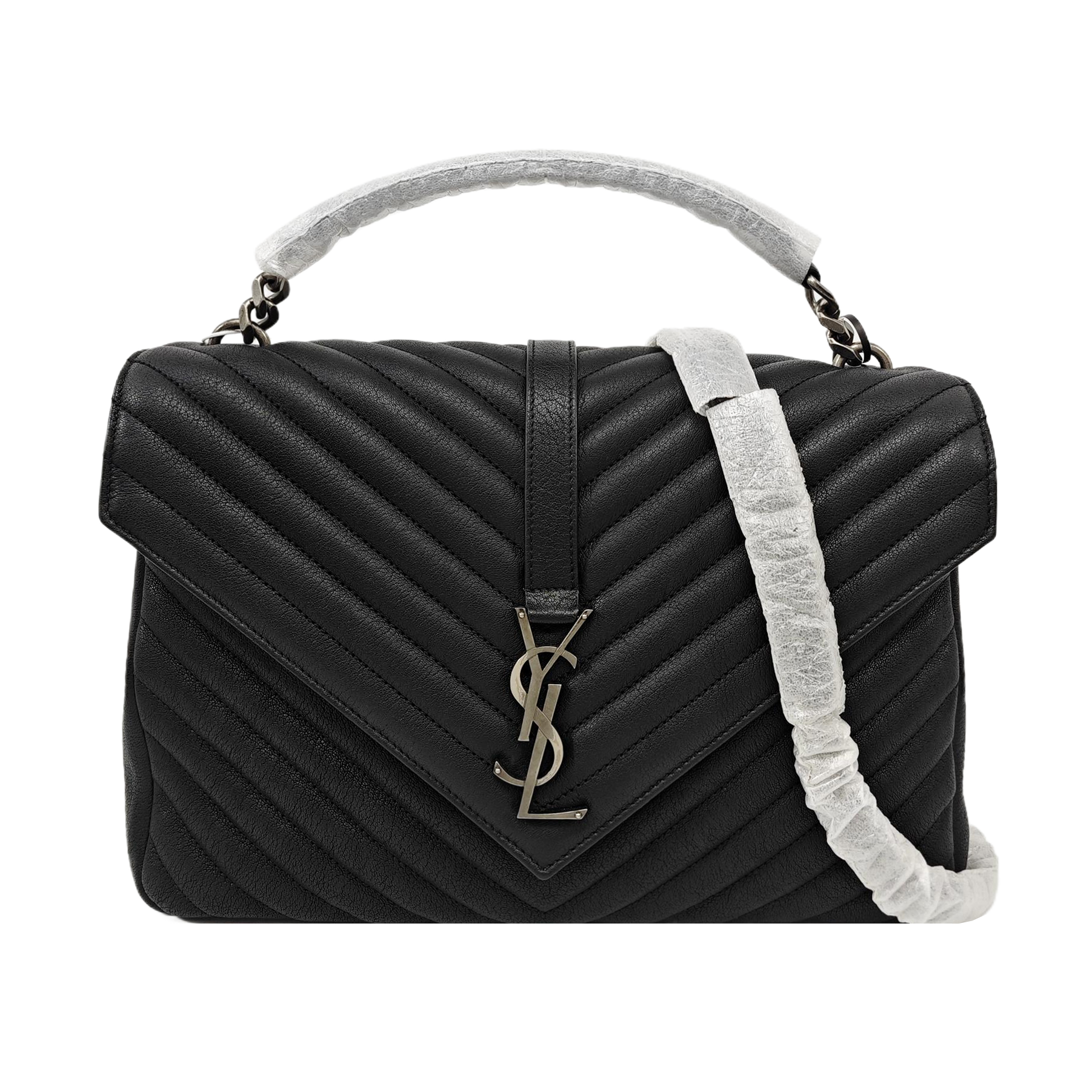 COLLEGE Chevron Lambskin Black