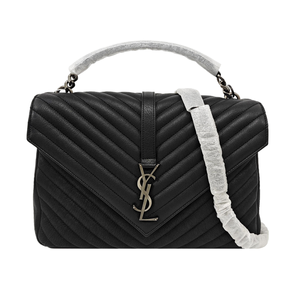 COLLEGE Chevron Lambskin Black