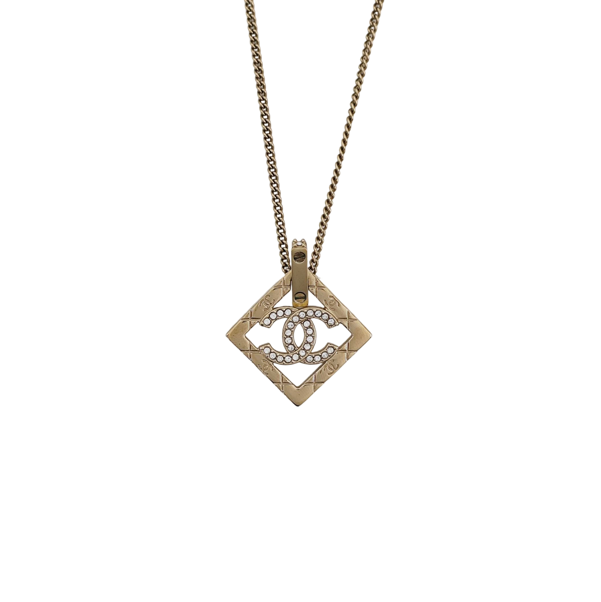 Metal Gold Necklace