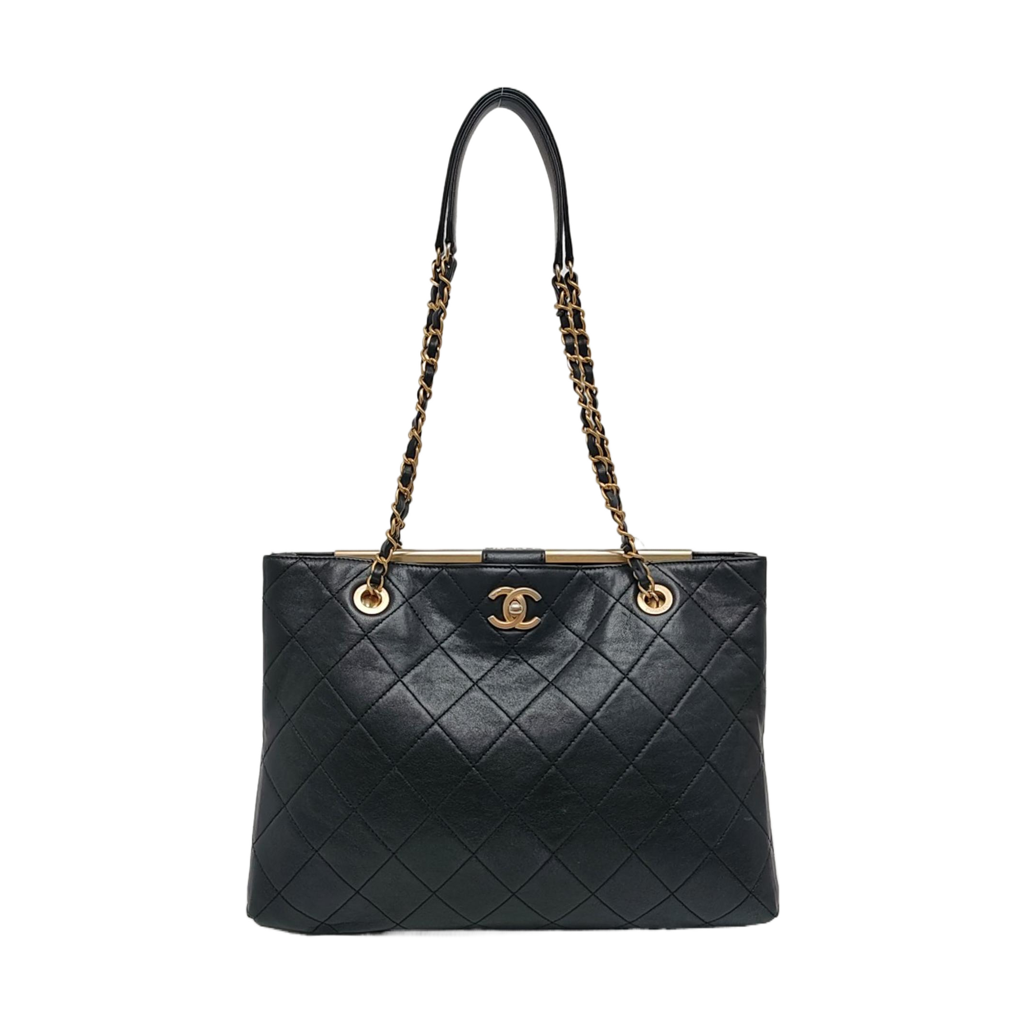 Large Quilted Lambskin Black