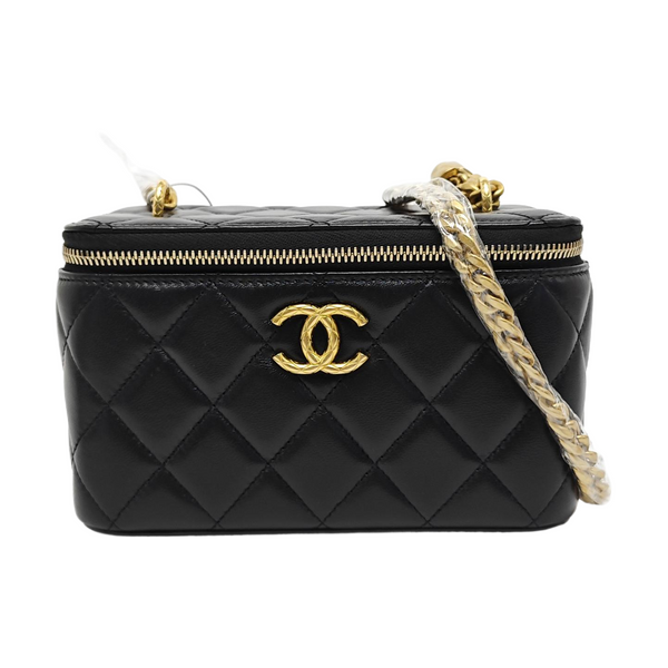 VANITY CASE Small Quilted Lambskin Black