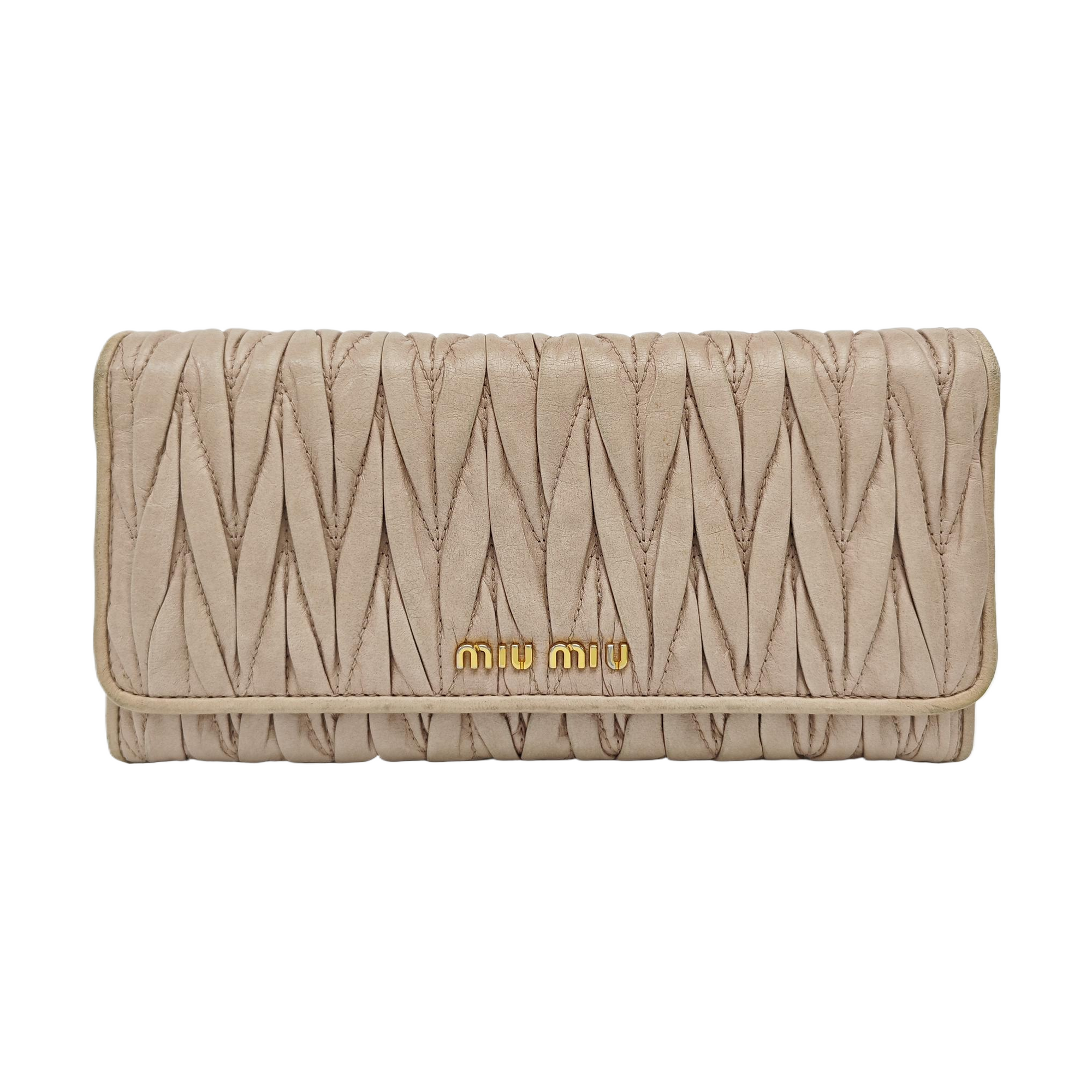 Quilted Lambskin Wallet Beige