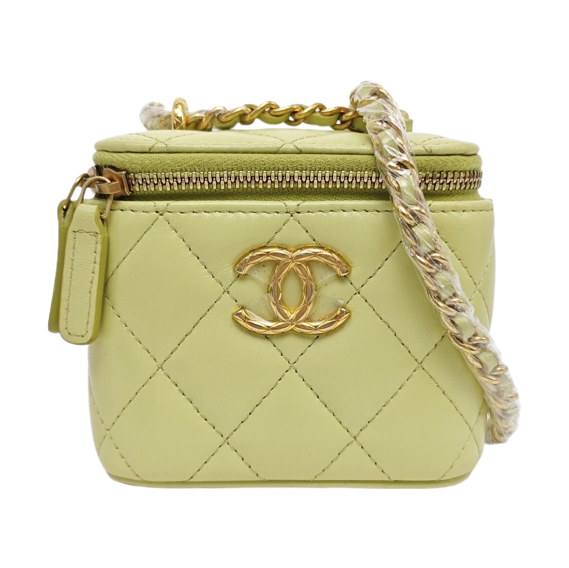 VANITY CASE Small Quilted Lambskin Green