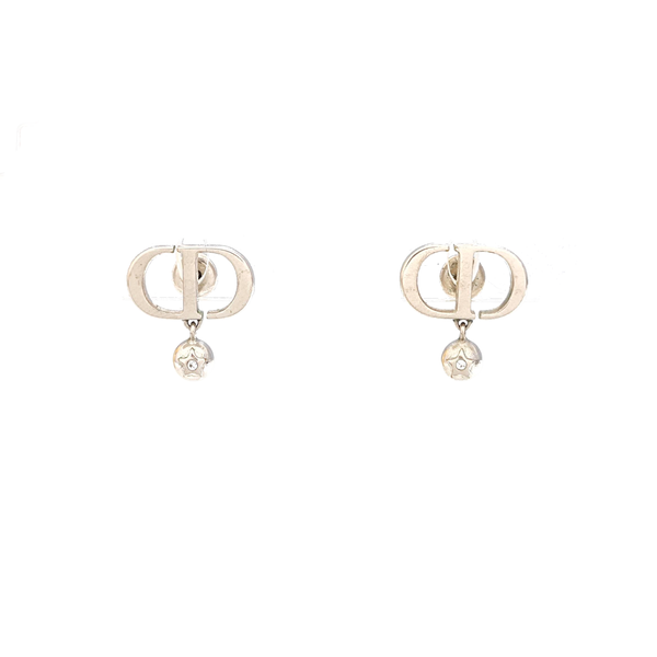 Petit CD Metal Silver Earrings
