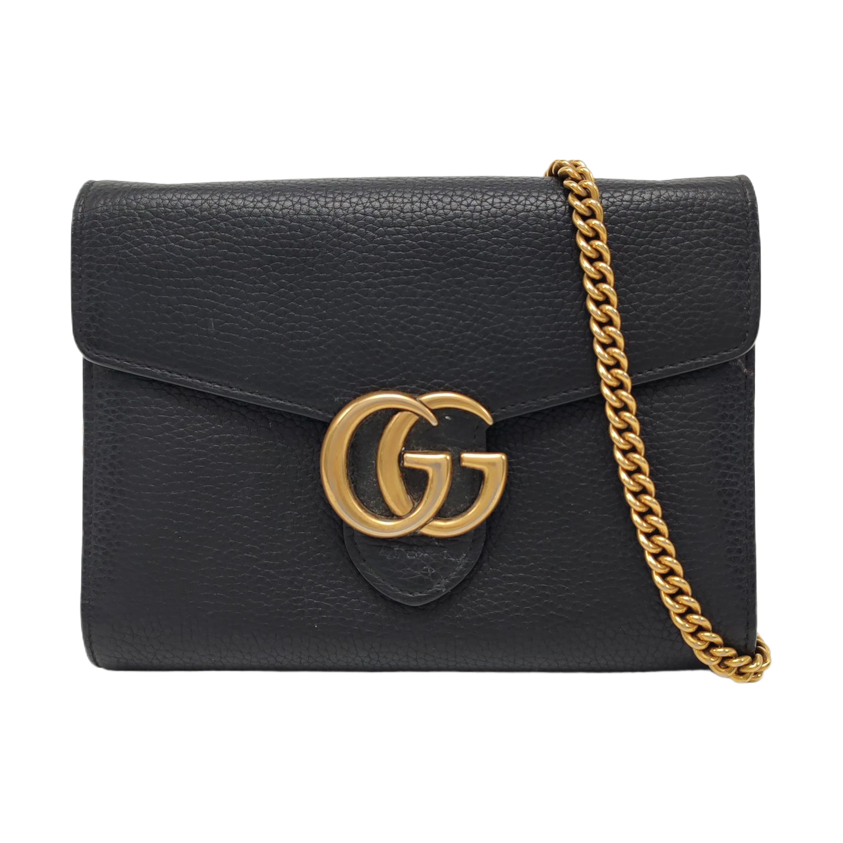 Authenticated pre-owned  GG Marmont Mini Calfskin Black - Shoulder Bag at Looply