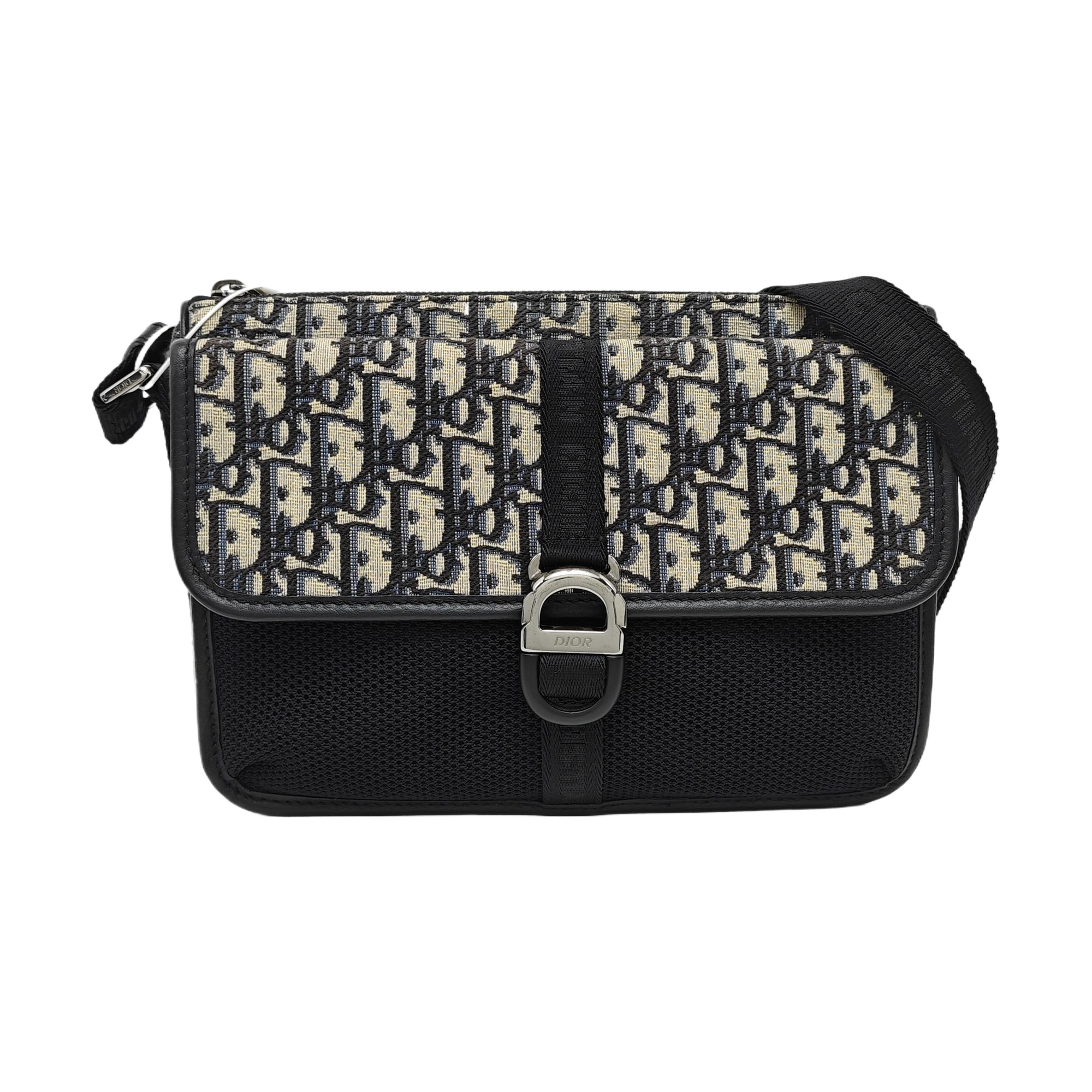 Oblique Canvas Shoulder Bag Black