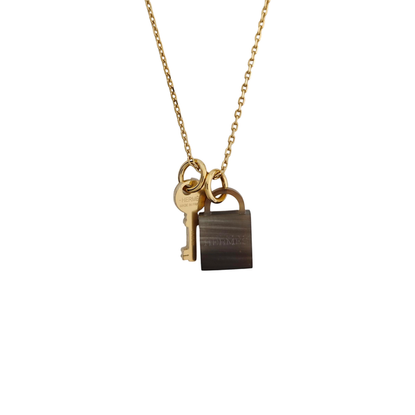 Amulette Metal Gold Necklace