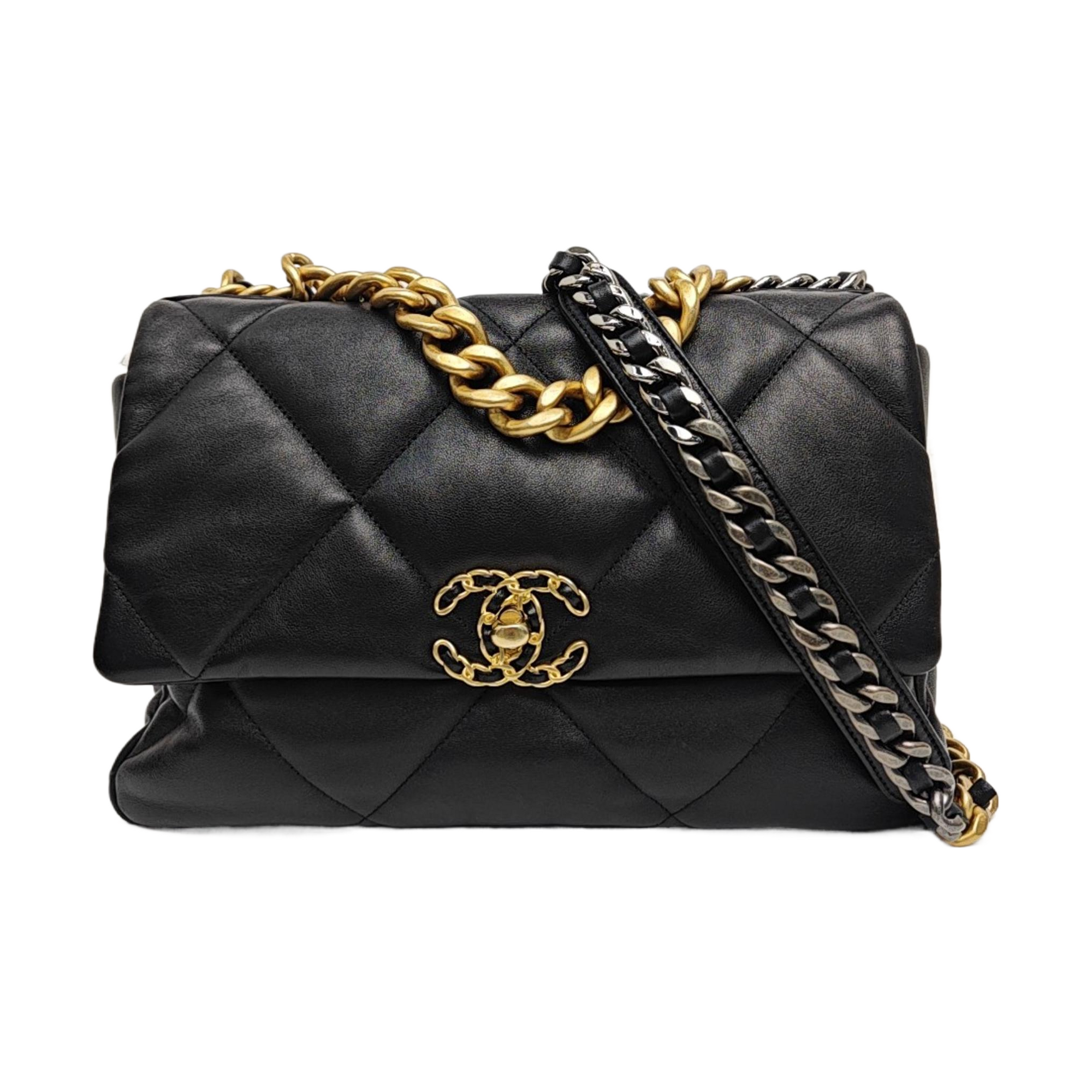 CHANEL 19 Large Quilted Lambskin Black