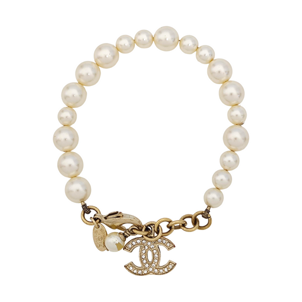 Faux Pearl White Bracelet