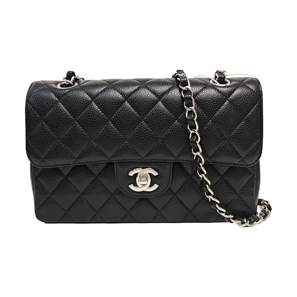 CLASSIC FLAP Small Quilted Grained Calfskin Black