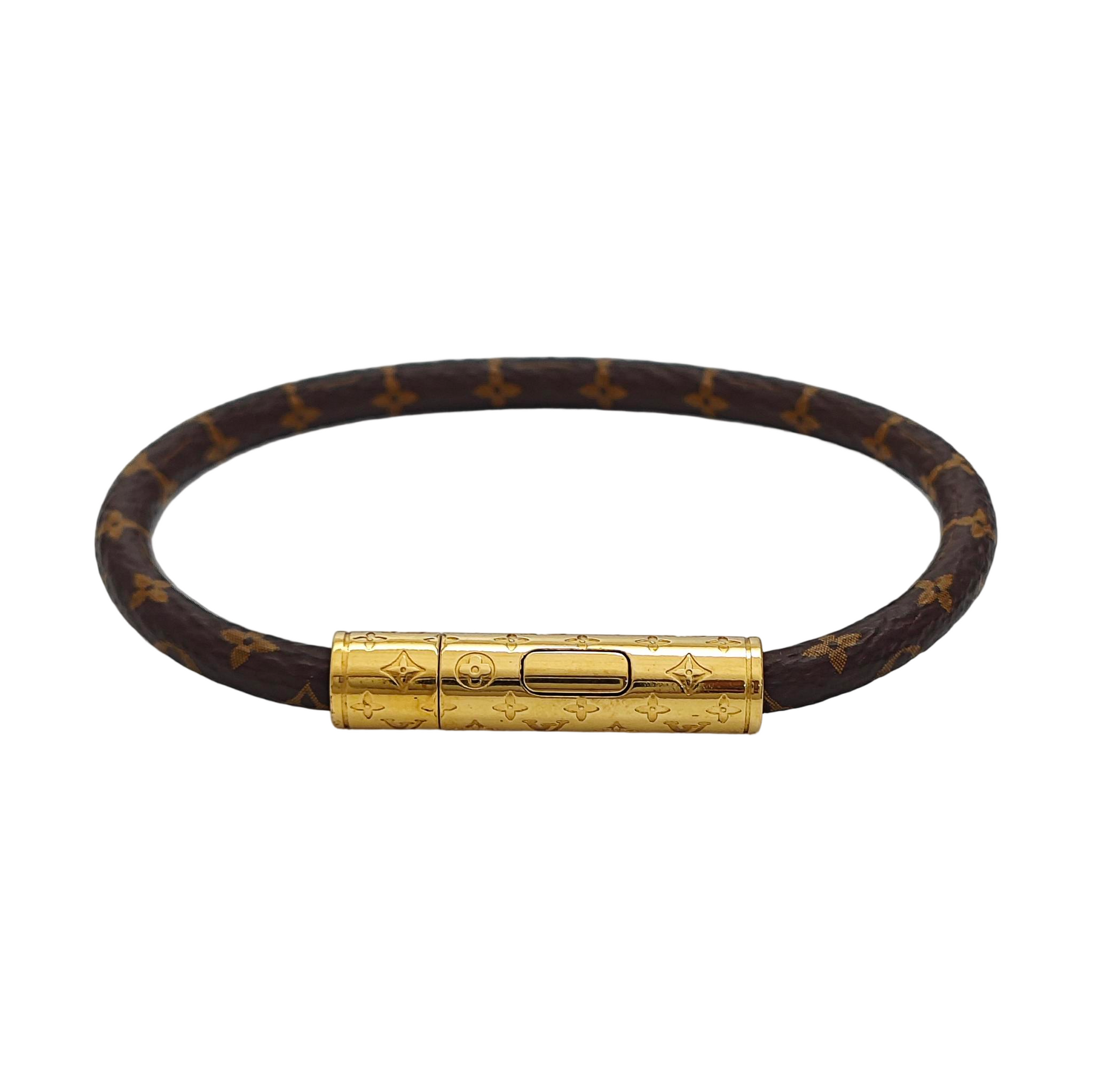 CONFIDENTIEL Metal Brown Bangle