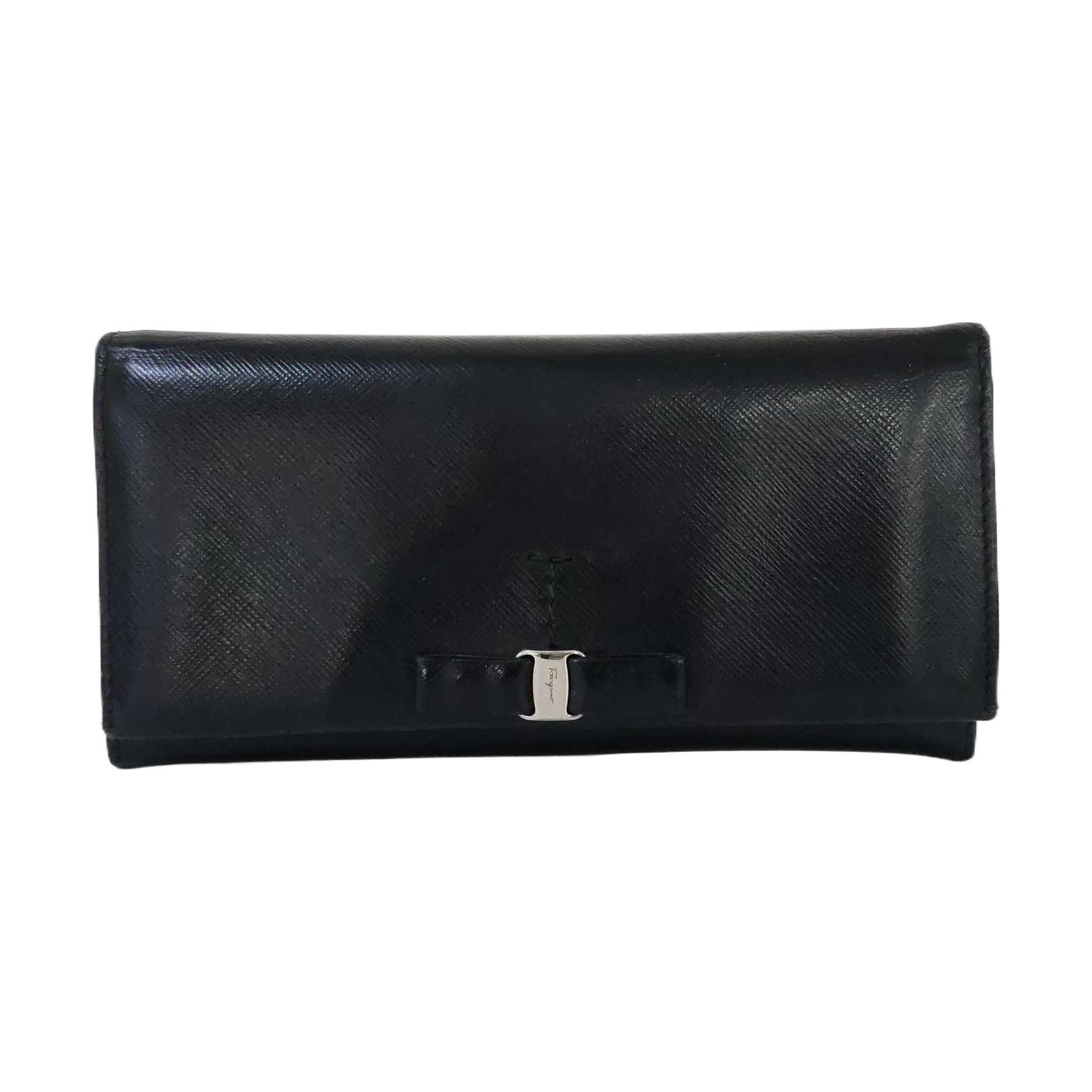 Vara Calfskin Black Wallet