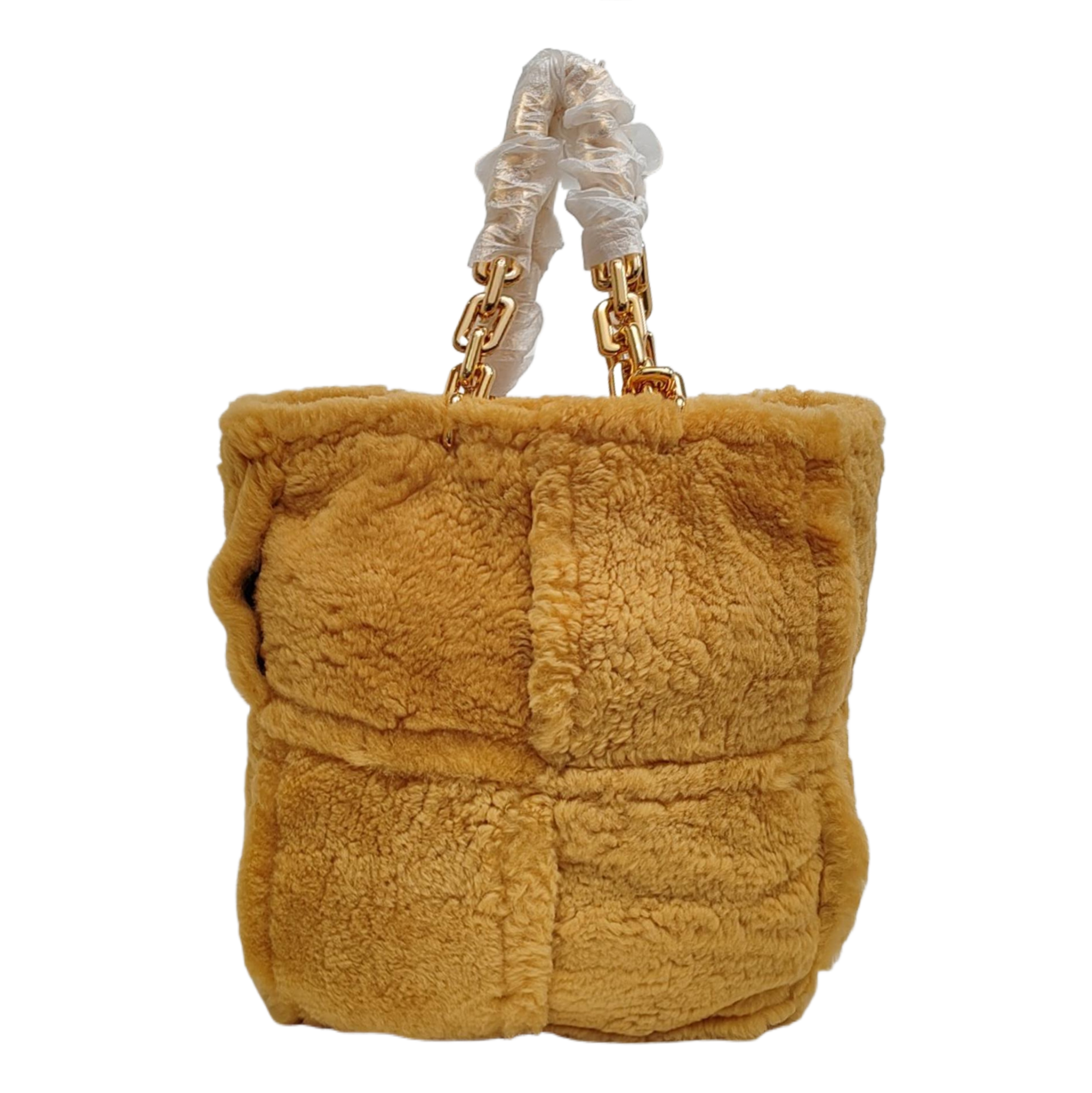 The Chain Fur Yellow