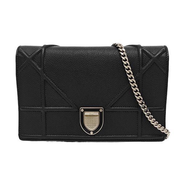 Authenticated pre-owned  Diorama Calfskin Black - Crossbody Bag at Looply