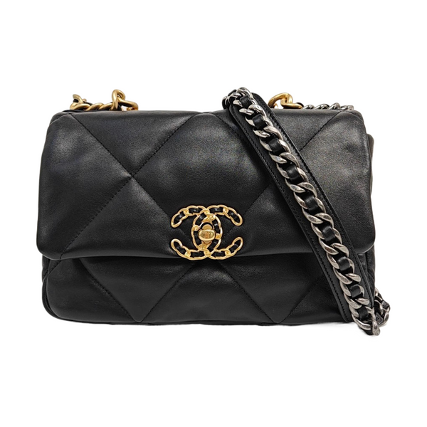 CHANEL 19 Small Quilted Lambskin Black