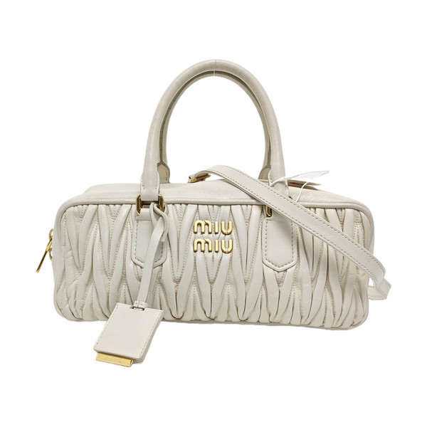Authenticated pre-owned  Arcadie Matelassé Large Quilted Lambskin White - Shoulder Bag at Looply