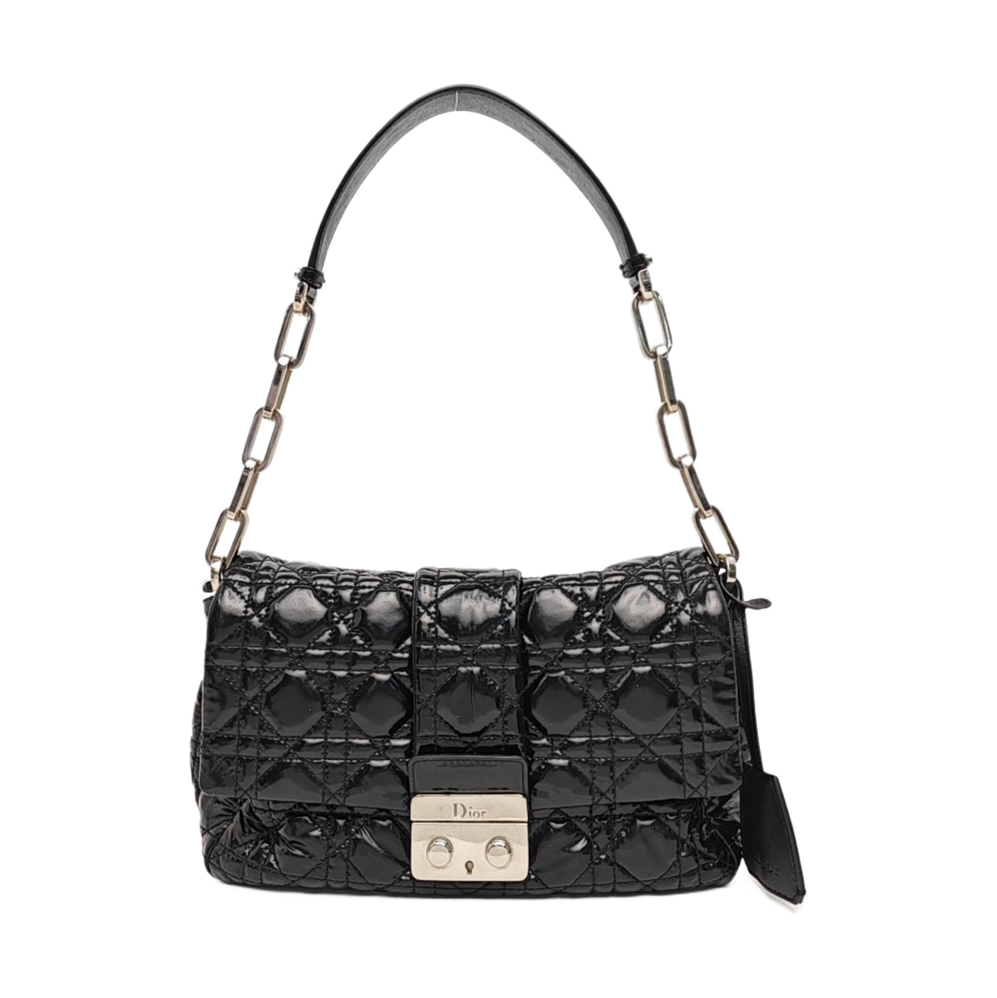 New Lock Cannage Patent Leather Black