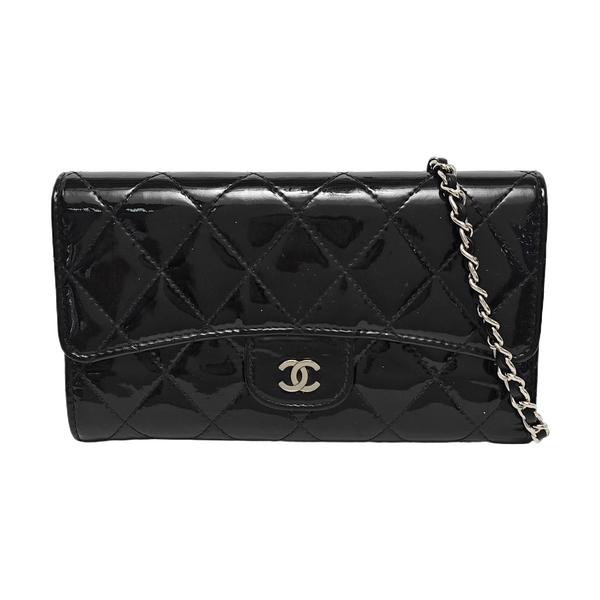 CLASSIC FLAP Mini Quilted Patent Leather Black Wallet
