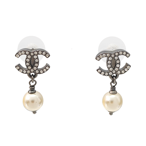 CC Logo Faux Pearl Gray Stud Earrings