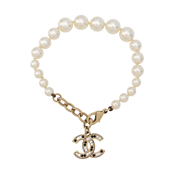 Faux Pearl White Bracelet
