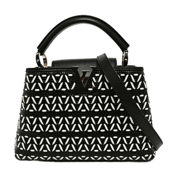 CAPUCINES PM Calfskin Black