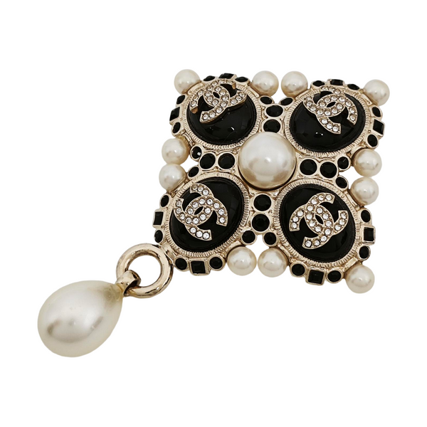 Metal Black Brooch