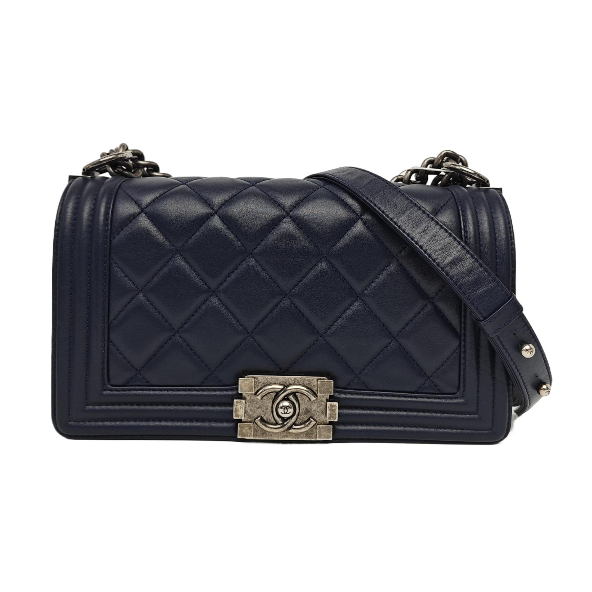 BOY CHANEL Medium Quilted Calfskin Blue