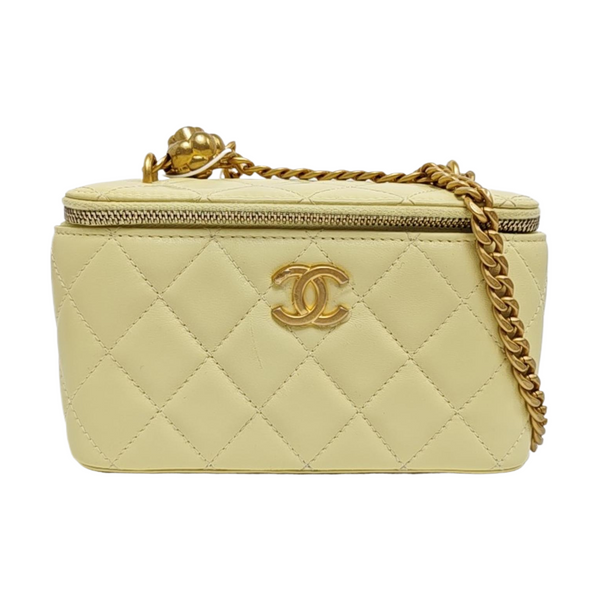 VANITY CASE Small Quilted Calfskin Yellow