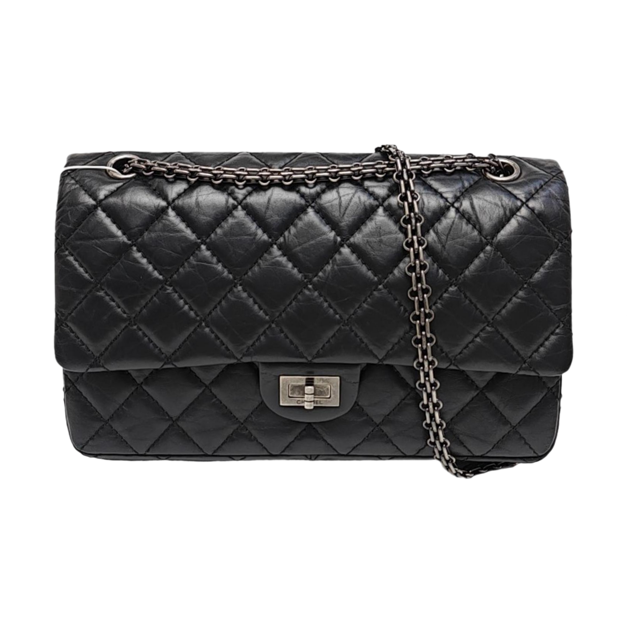 2.55 227 (jumbo) Quilted Vintage Calf Black