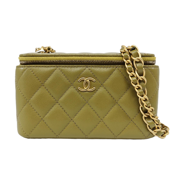 VANITY CASE Small Quilted Grained Calfskin Green